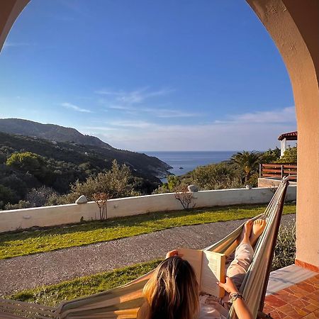 Tramontana House1 Apartment Kalivia  Bagian luar foto